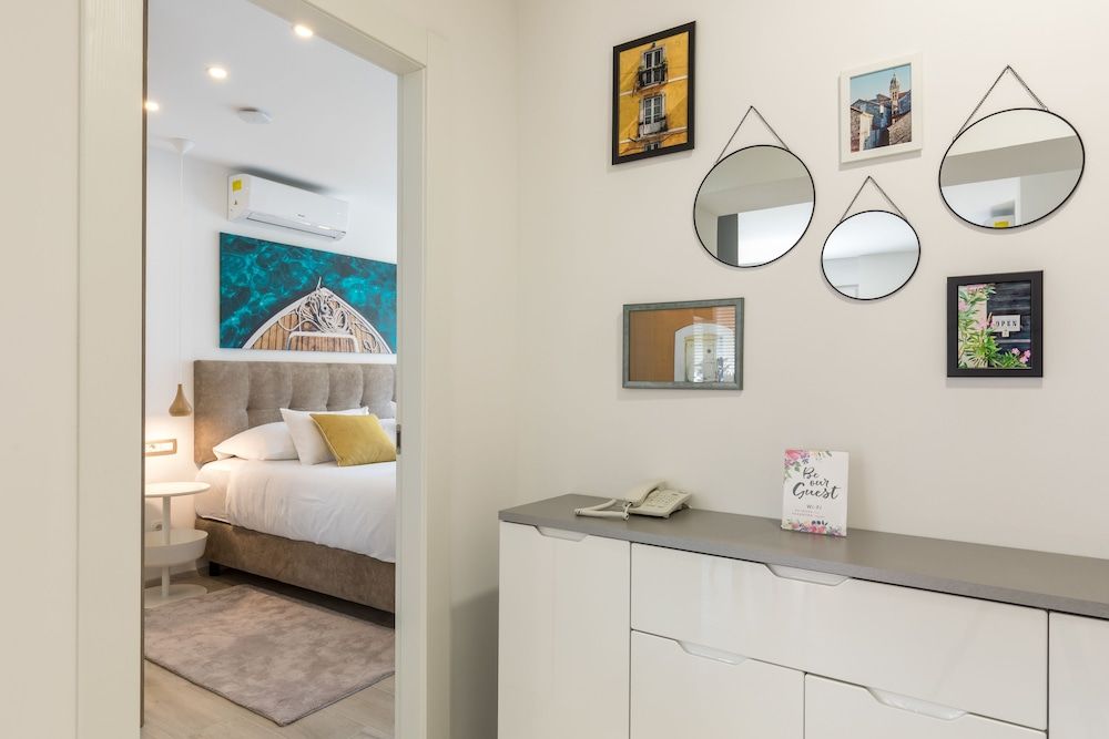 undefined Lux Private Guest Suite Superb Location 10