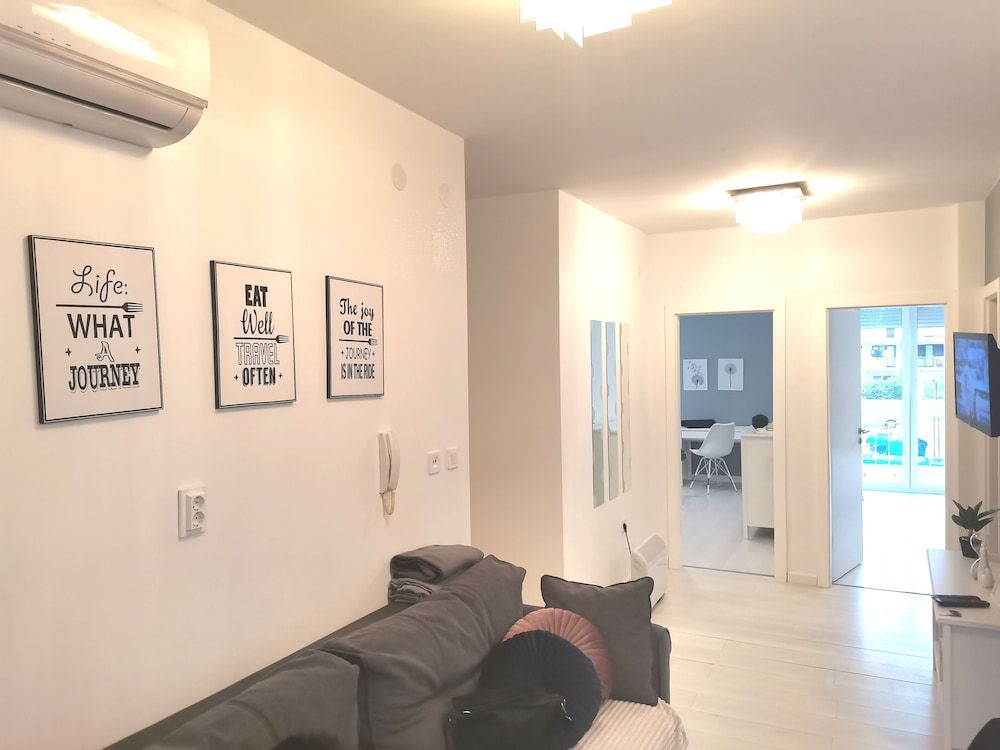 Residential Apartment Comfort Apartment, Terrace 10