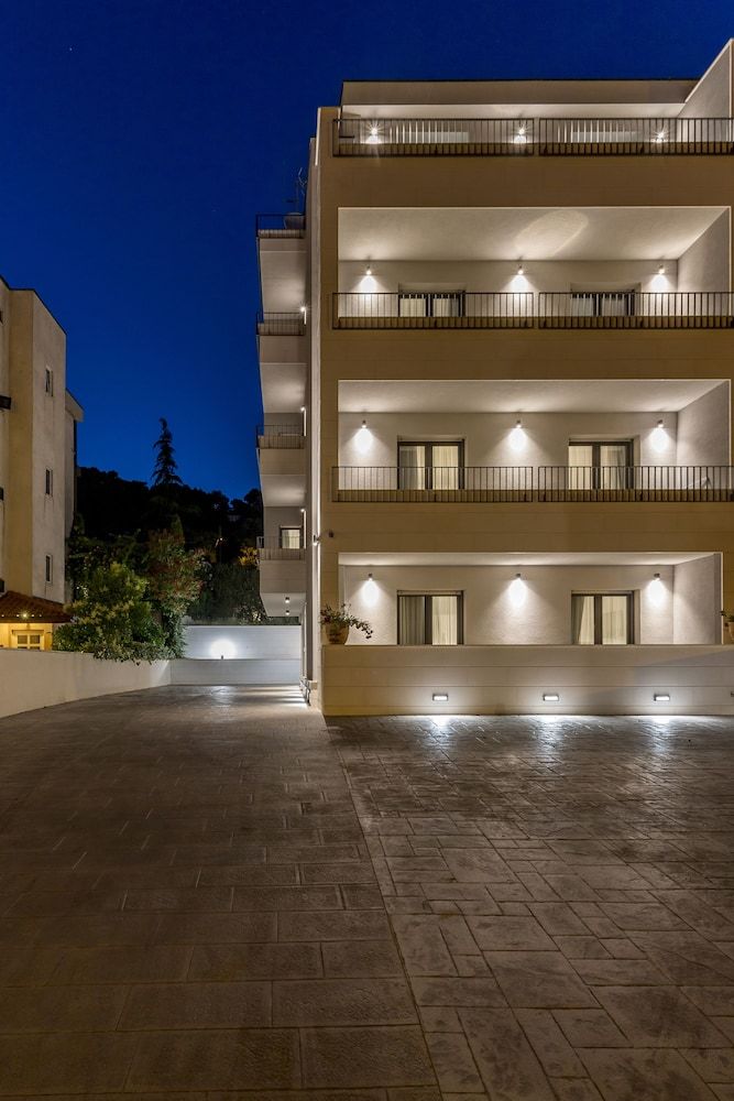 undefined 2nightStudios 9