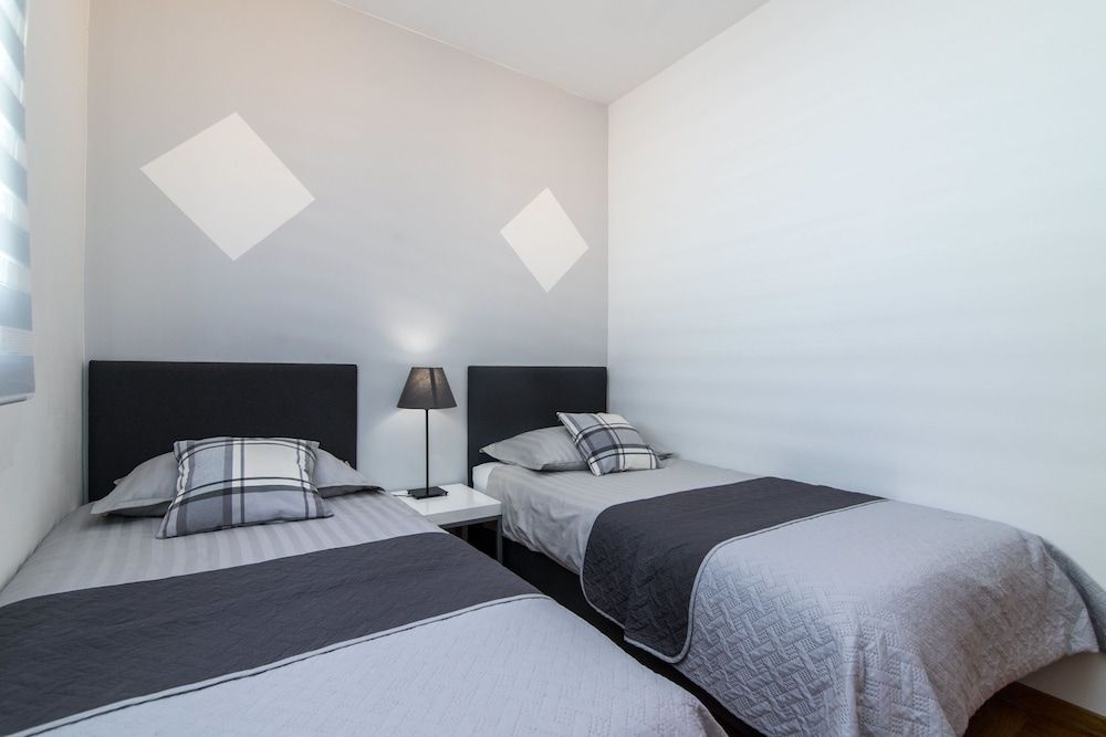 undefined Apartment Mirela 2