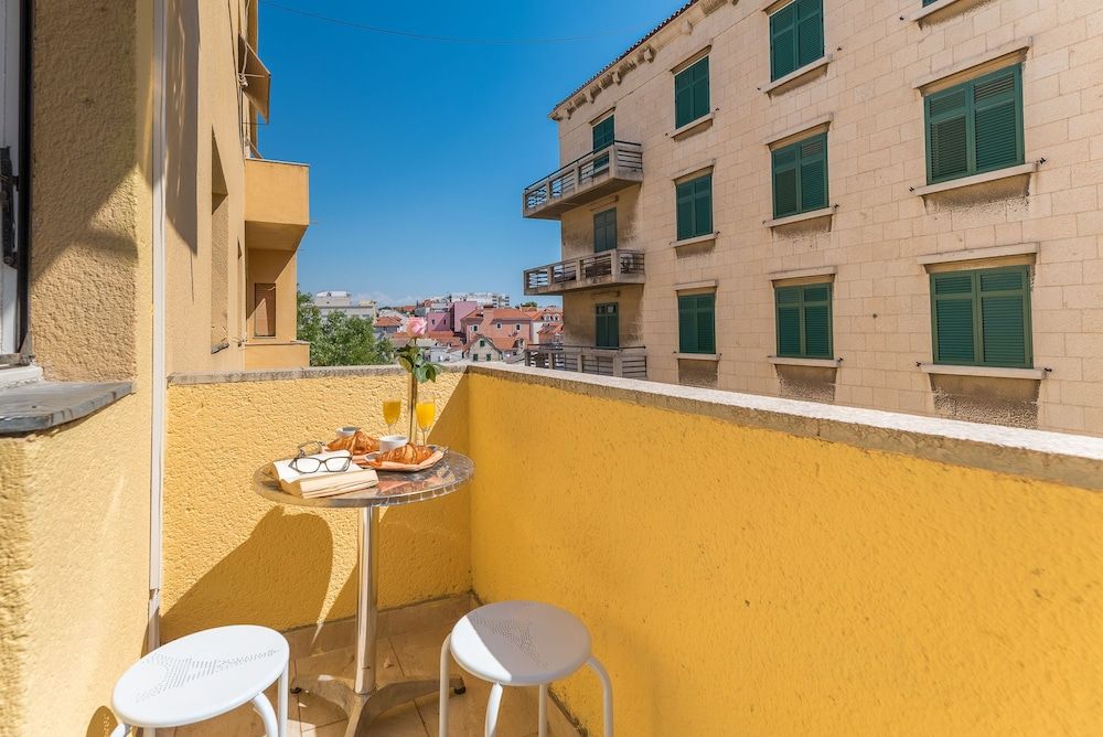 Sun Spalato City Classic Apartment, Balcony 16
