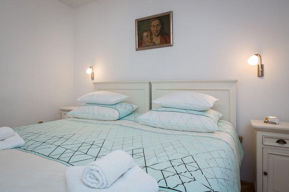 Apartments Sunce Apartment (APP 1)