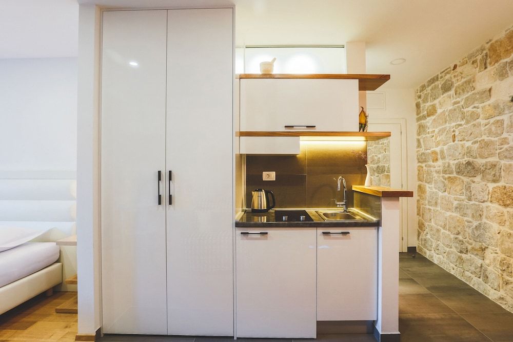 undefined Sir George Luxury Suites 10