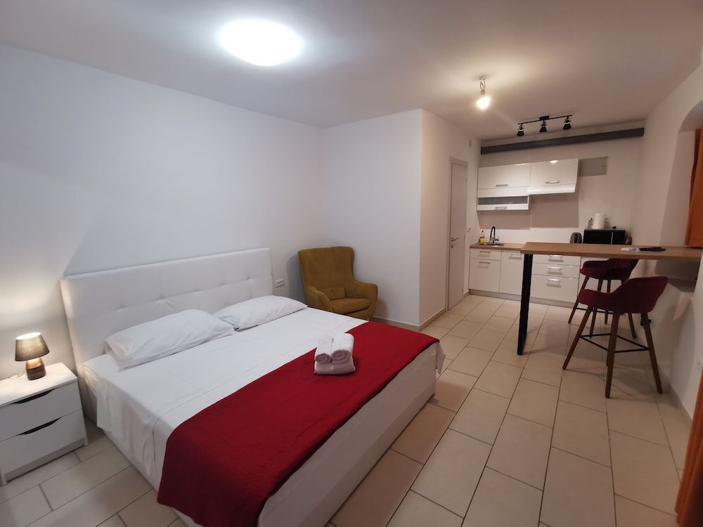 undefined Apartments Gajeta 7