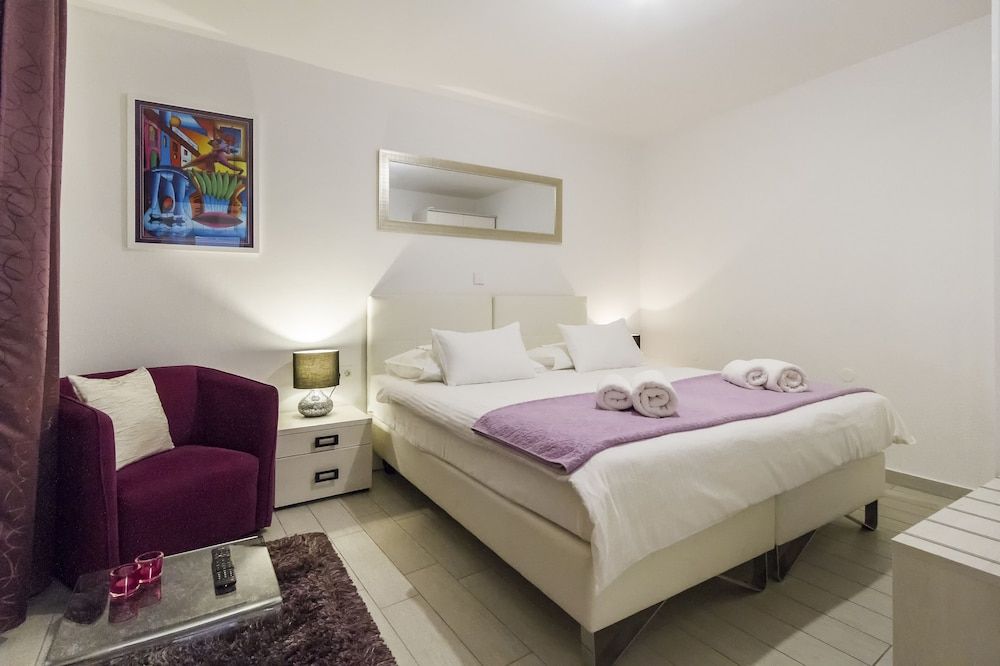undefined Apartments Gajeta 5