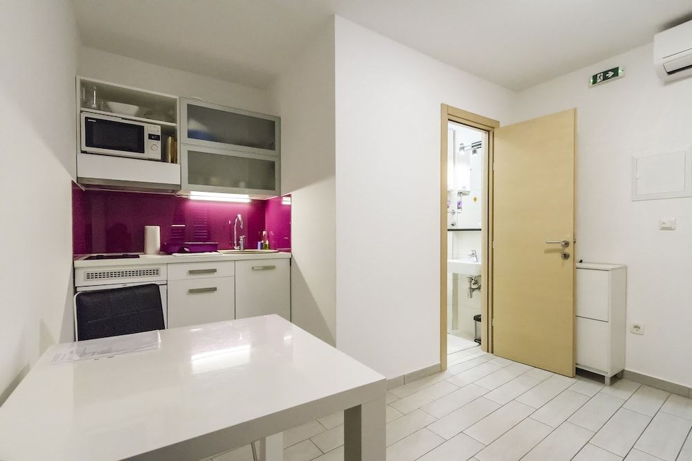 Apartments Gajeta City Apartment, 2 Twin Beds, Non Smoking 4