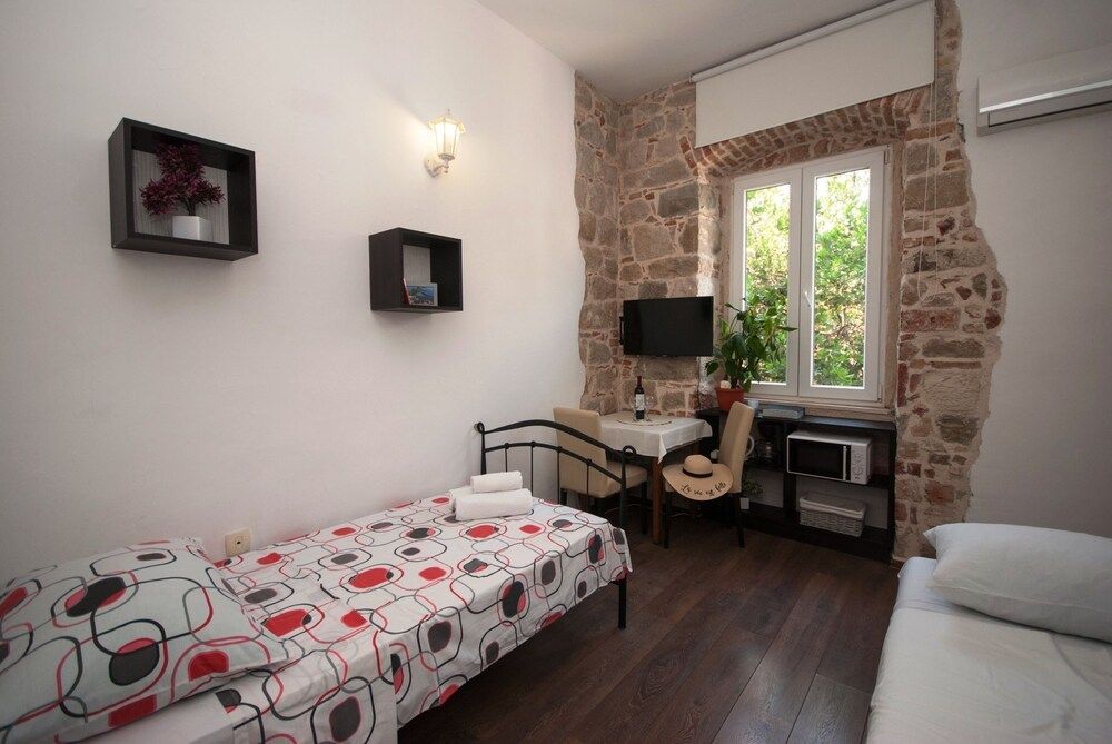 Apartments Angie Studio 5