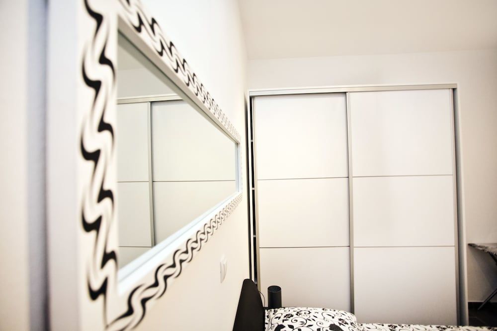 Apartments Silver Tree Apartment 9