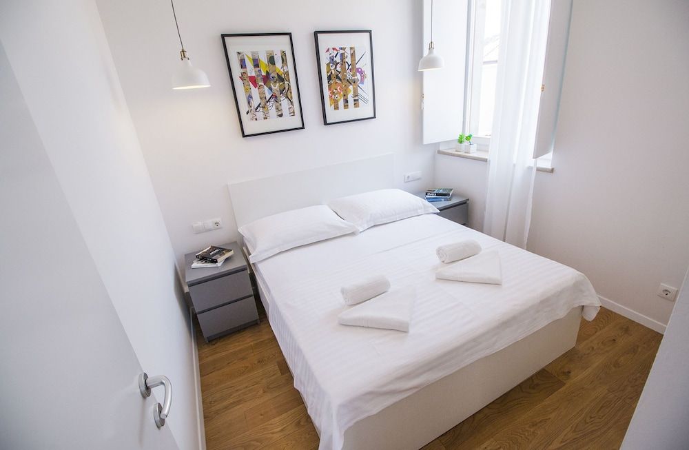 undefined Furioso Apartments 2