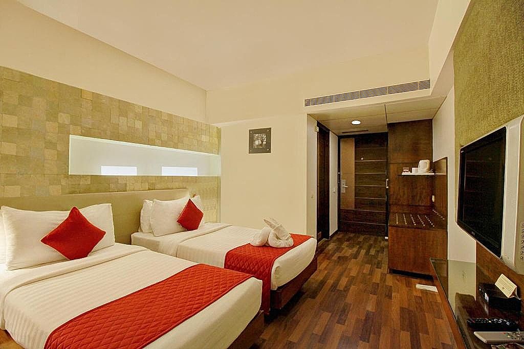 Monarch Luxur Executive Double or Twin Room 7