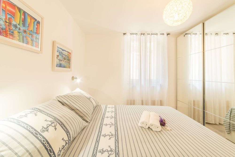 undefined Apartment Nona near Beach 2