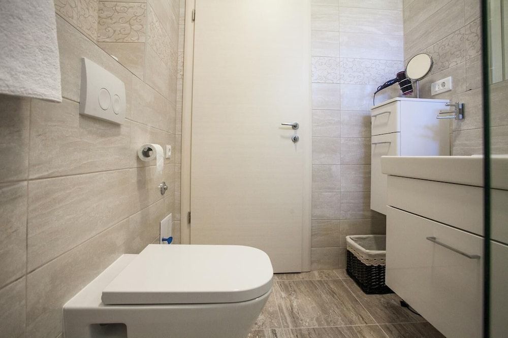 Sand Beach Apartments Deluxe Apartment 10