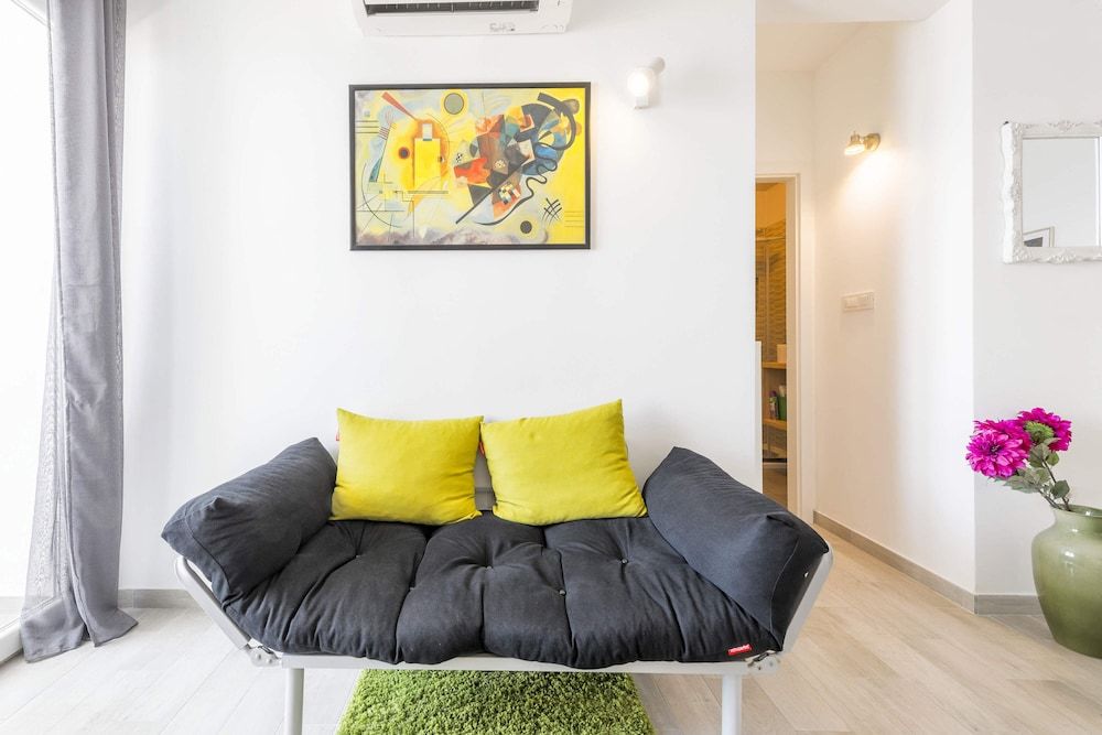 undefined FM Apartments 5