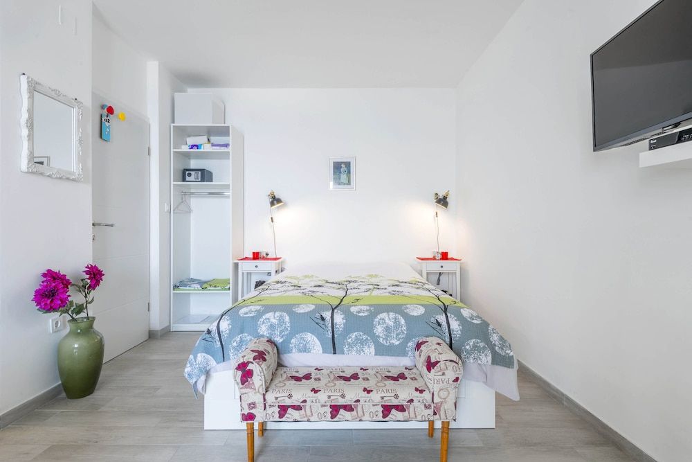 undefined FM Apartments 6