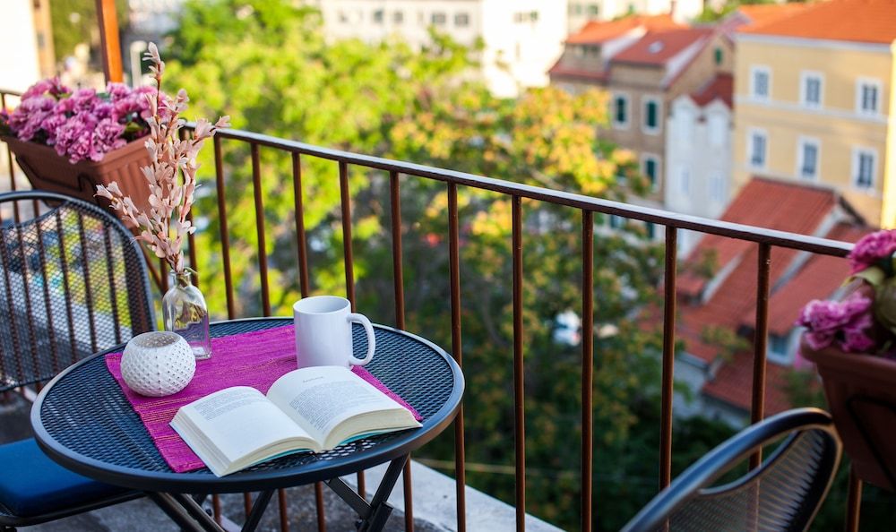 Royal View Apartment Apartment, 1 Bedroom 9