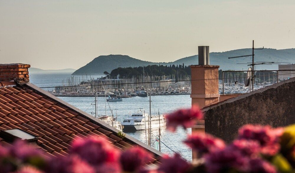 Royal View Apartment Apartment, 1 Bedroom 15