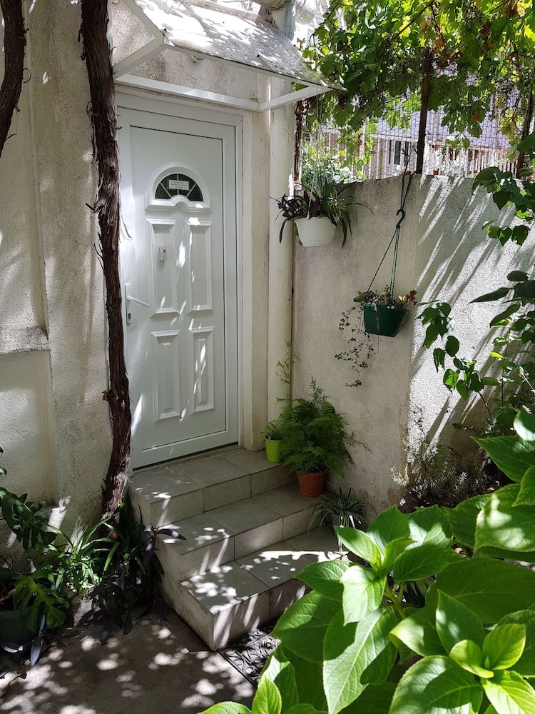 undefined Stipan Studio & Room 7