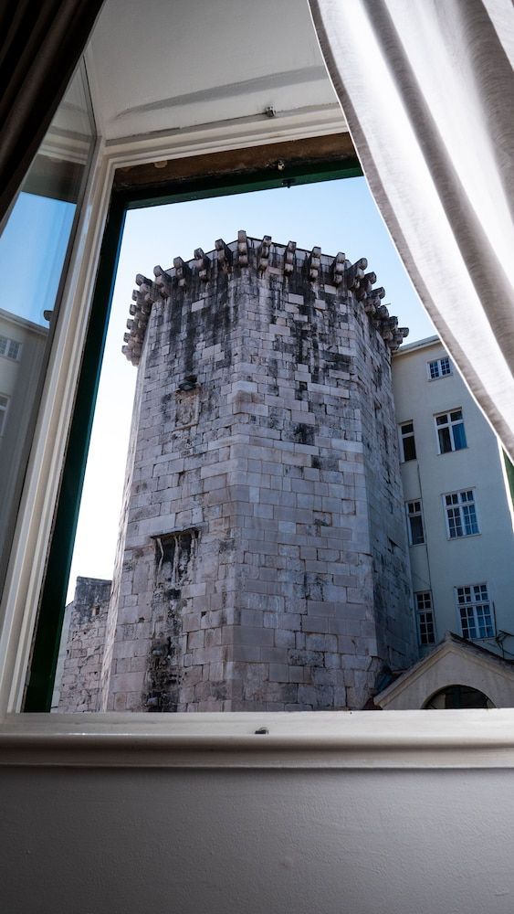 undefined Tower Square Apartments 3