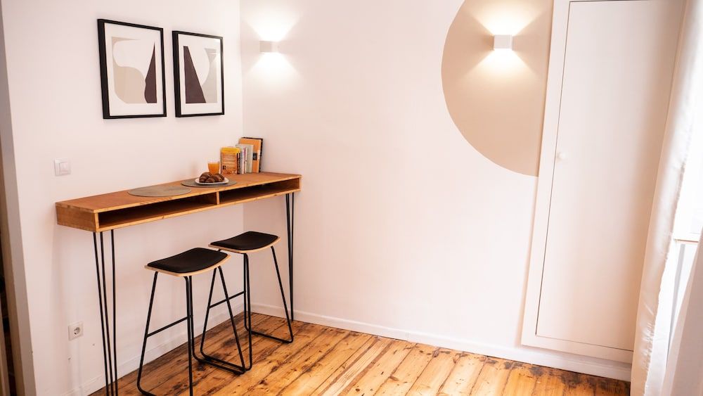 Tower Square Apartments Studio 10