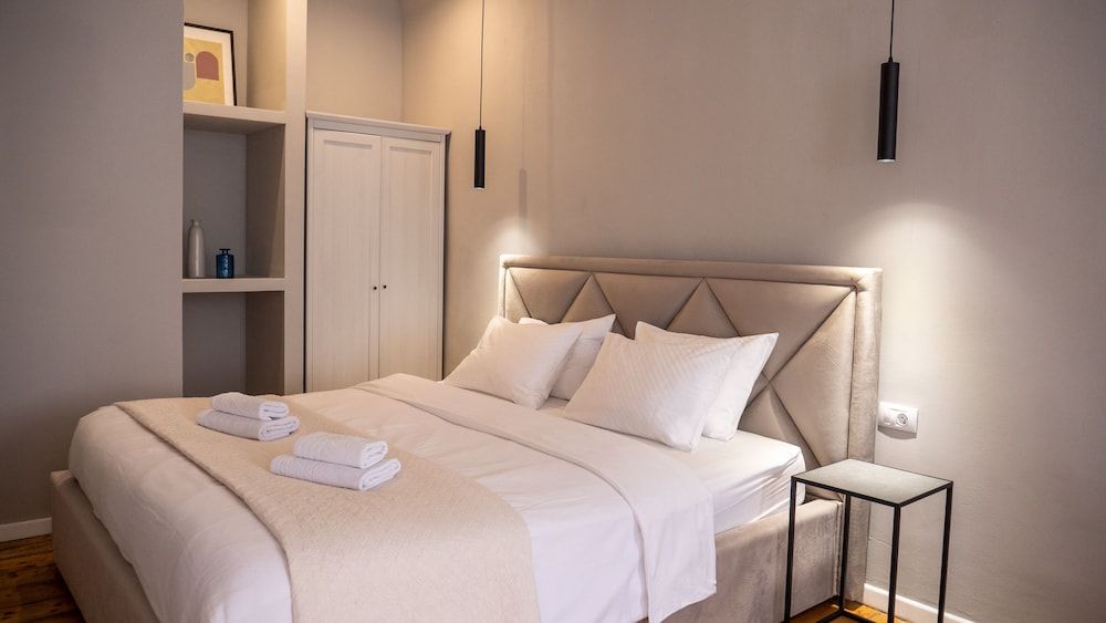 undefined Tower Square Apartments