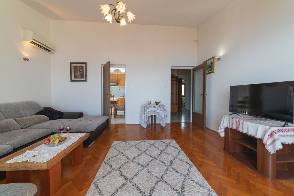 Apartment Sunrise Apartment (Superior Three Bedroom Apartment) 22