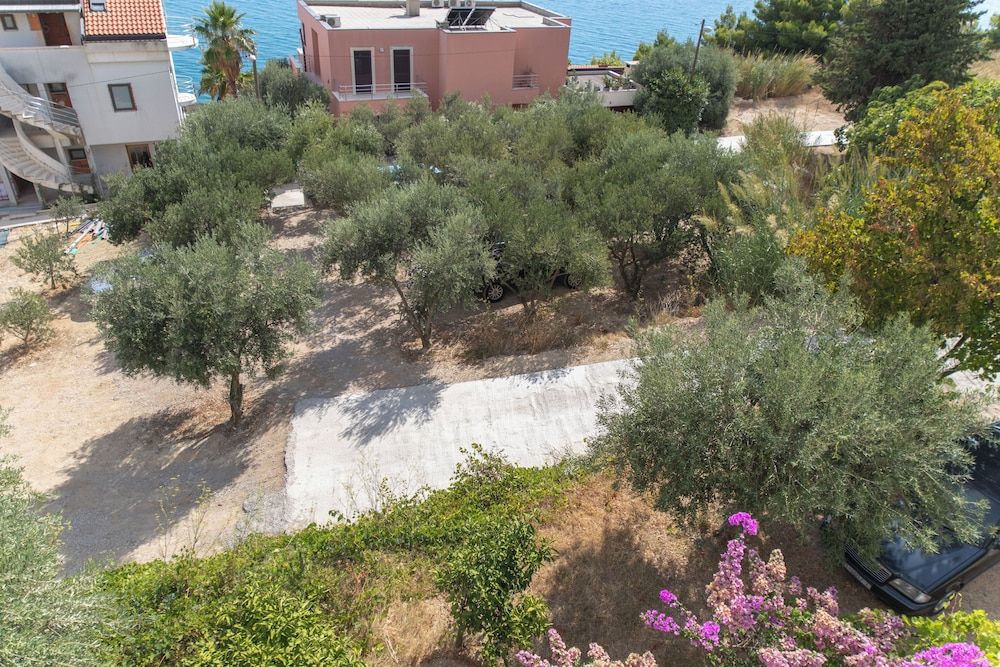 Apartment Sunrise Apartment (Superior Three Bedroom Apartment) 17