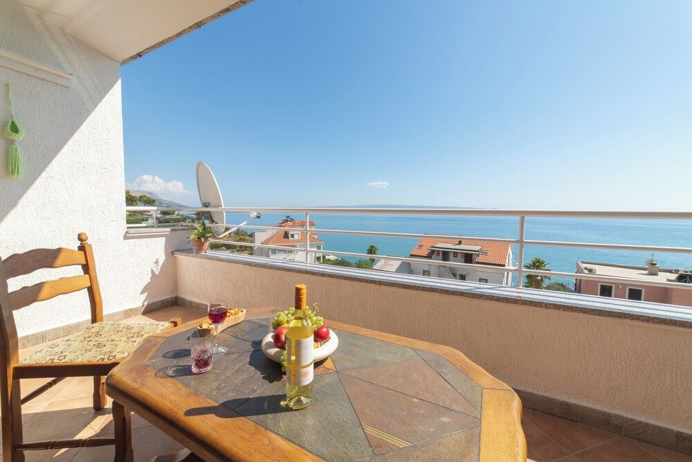 Apartment Sunrise Apartment (Superior Three Bedroom Apartment) 12