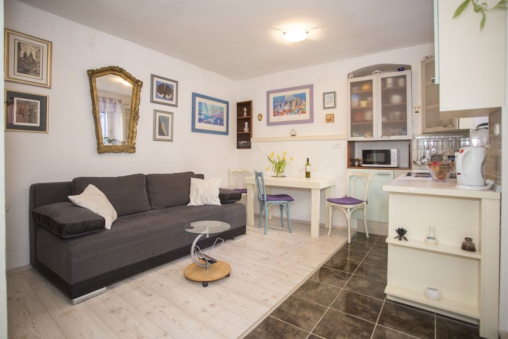 Apartment Split Belvedere Studio 6