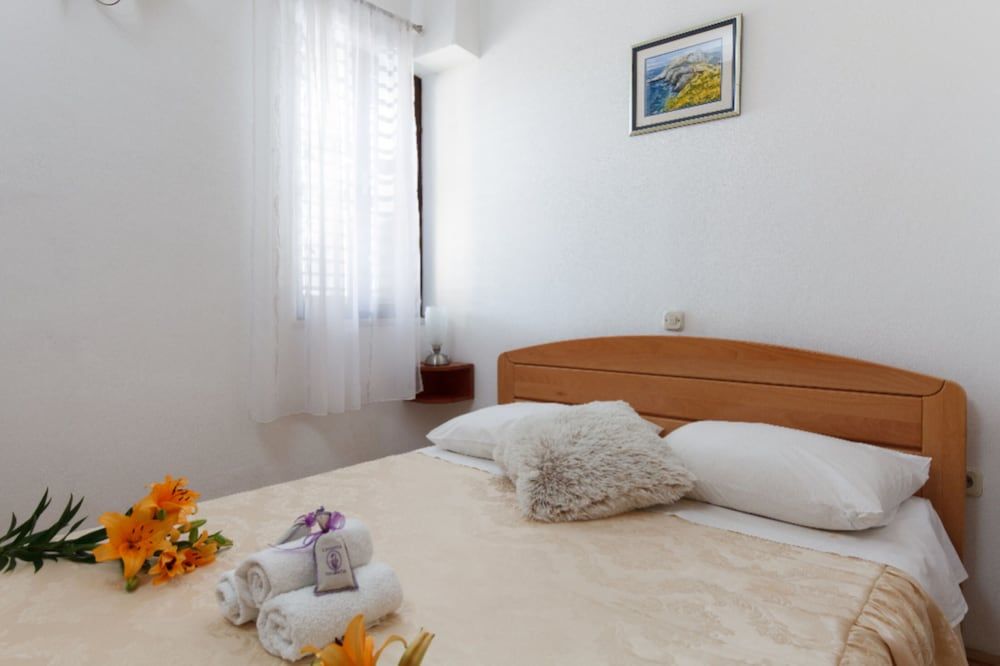 undefined Tihi Val Apartments