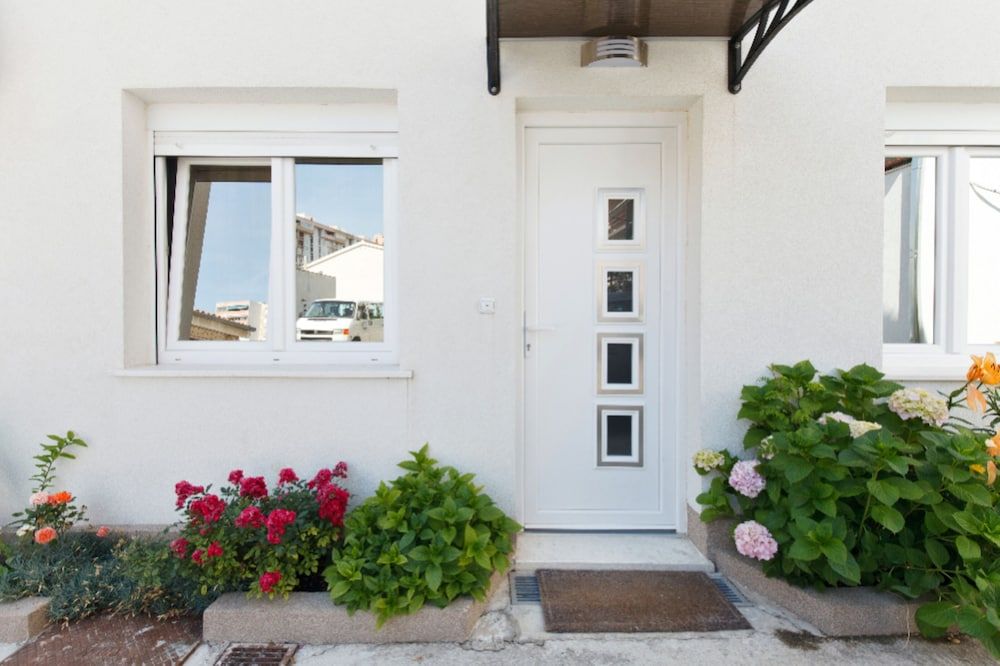 undefined Tihi Val Apartments 5