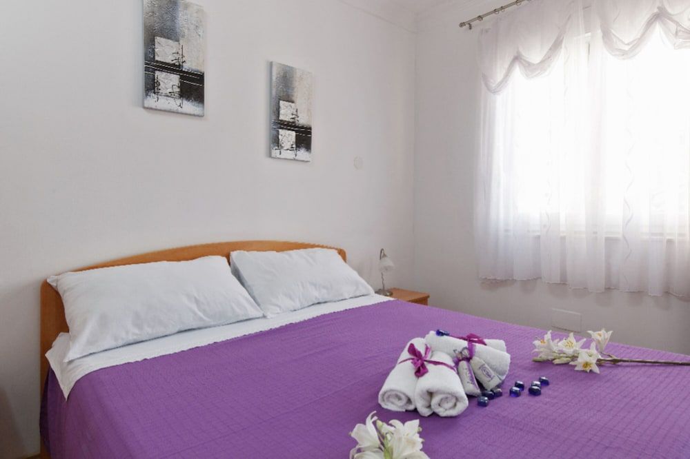 undefined Tihi Val Apartments 7