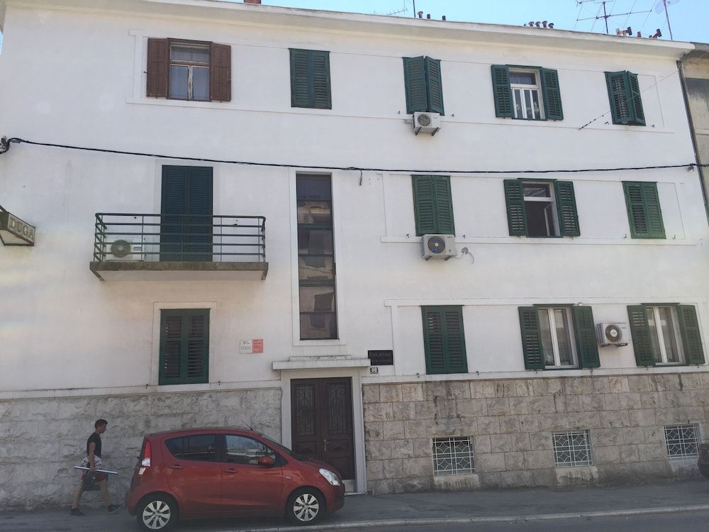 undefined Spoleto 2