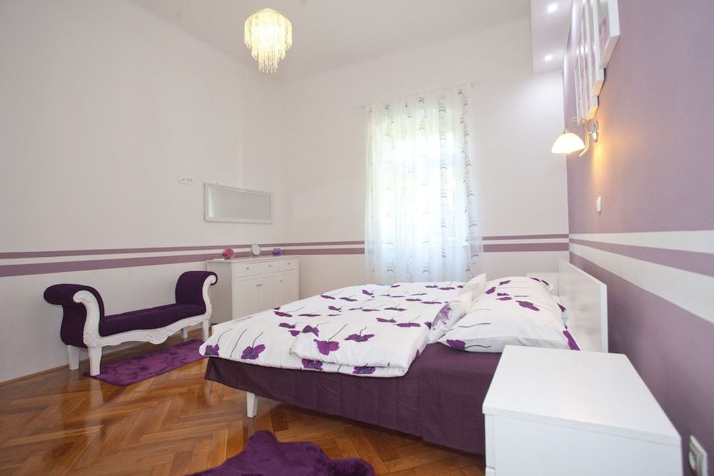 Villa Barbara Apartment, 2 Bedrooms, Balcony 7