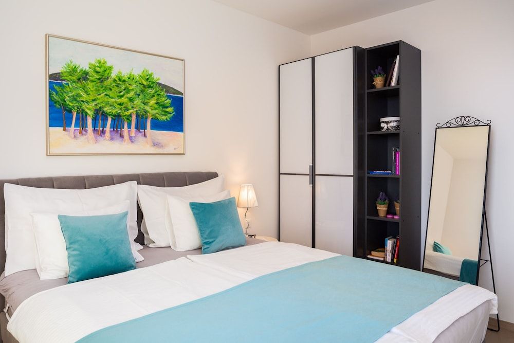 undefined Sun Spalato Sky 5