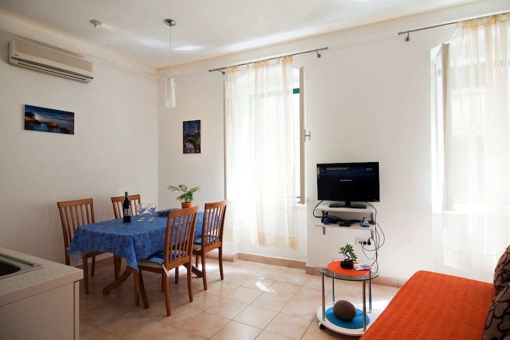 Apartments Val Apartment, 2 Bedrooms 10