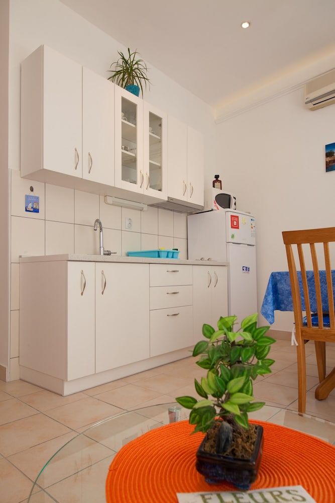 Apartments Val Apartment, 2 Bedrooms 8