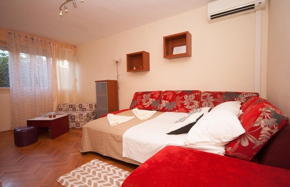 undefined Apartment Armonia 6