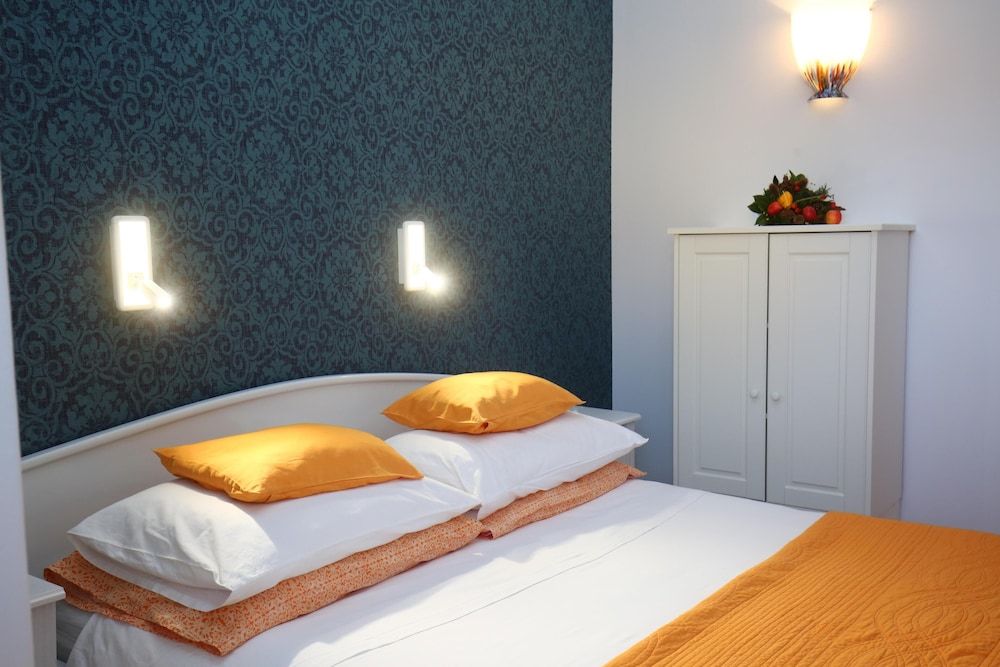 undefined Lovely Apartments Marmont With Balconies in the Heart of Split 9