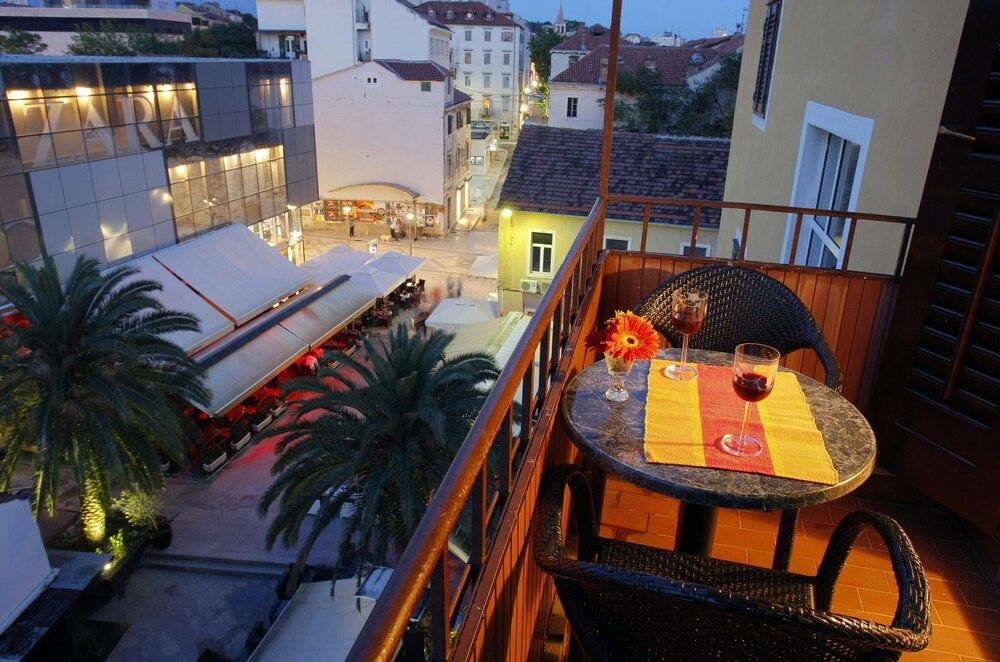Lovely Apartments Marmont With Balconies in the Heart of Split Apartment, 1 Bedroom, Smoking, Balcony 7