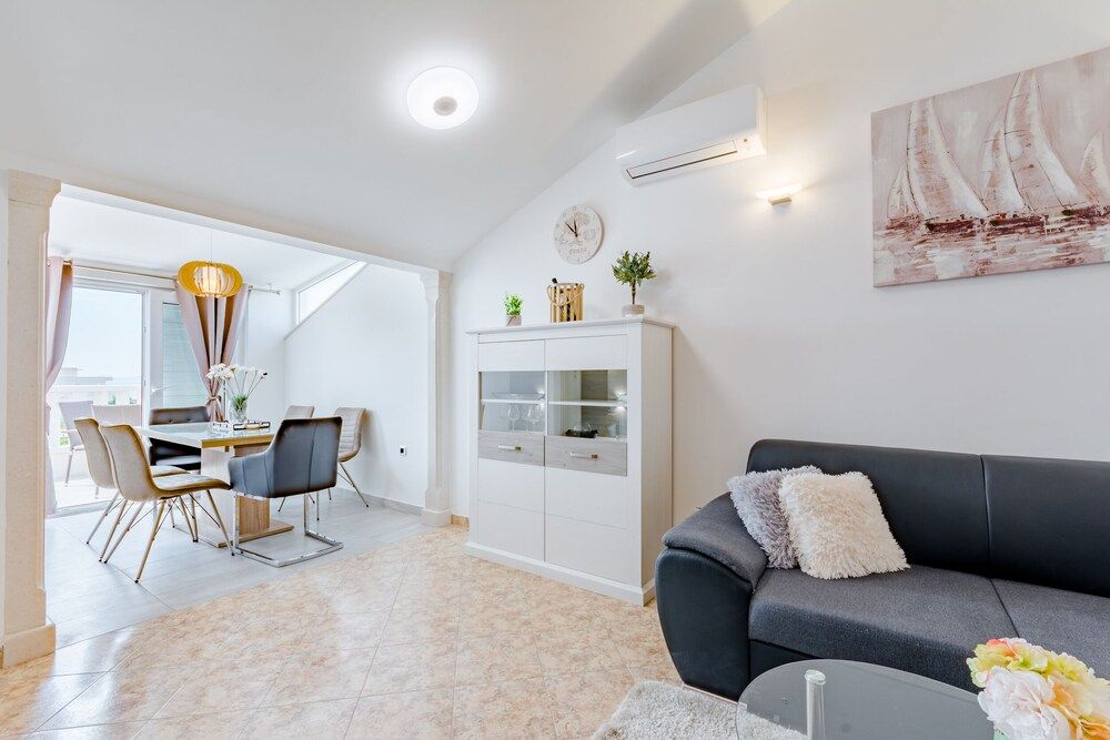 undefined Apartment Penzo 10