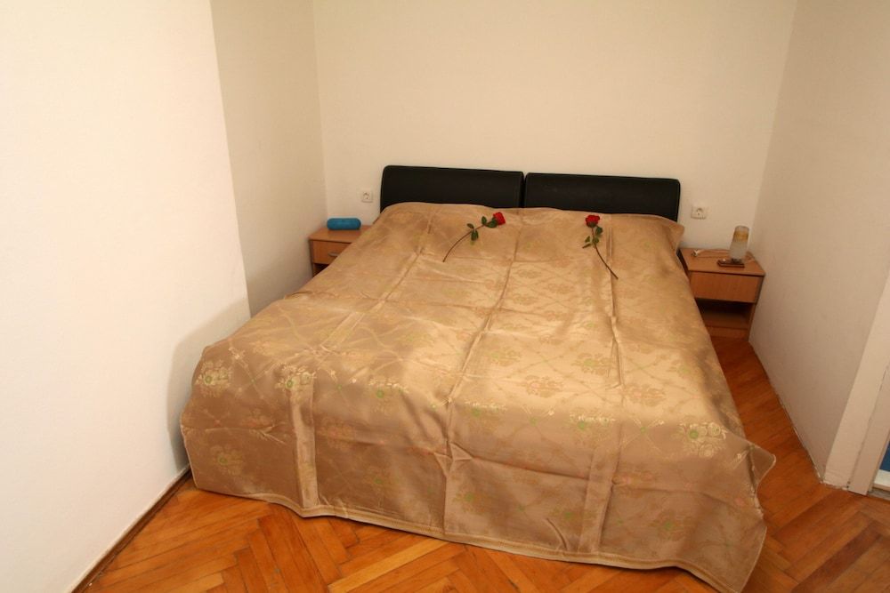 Apartments Bulic Studio (1) 2