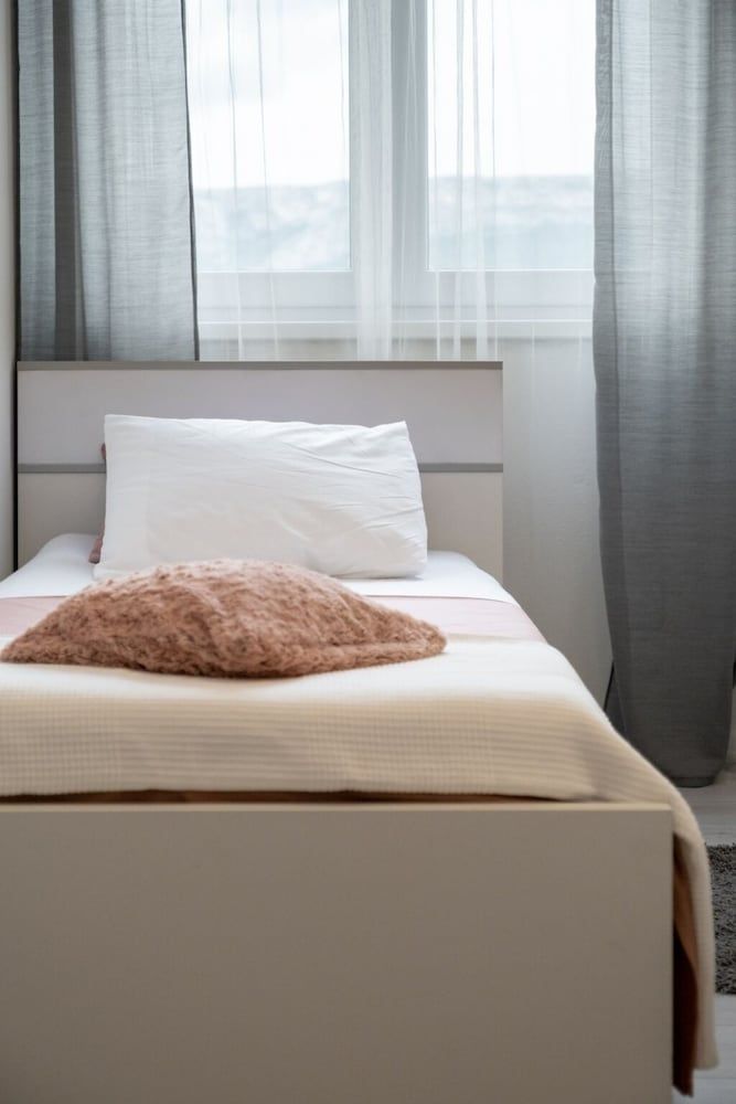 undefined Apartment Jamblip