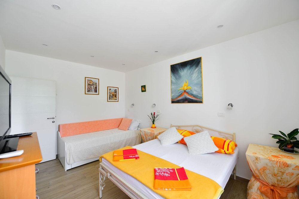 undefined Apartments Bulovic 4