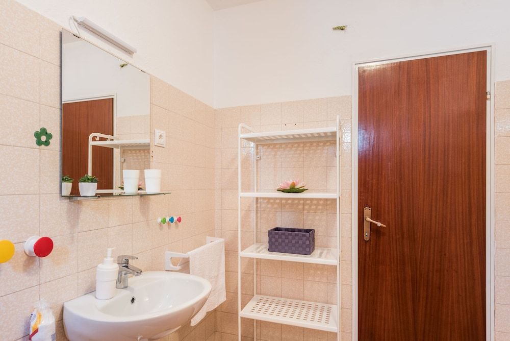 Apartment Hope Apartment (Two Bedroom Apartment with Balcony) 25