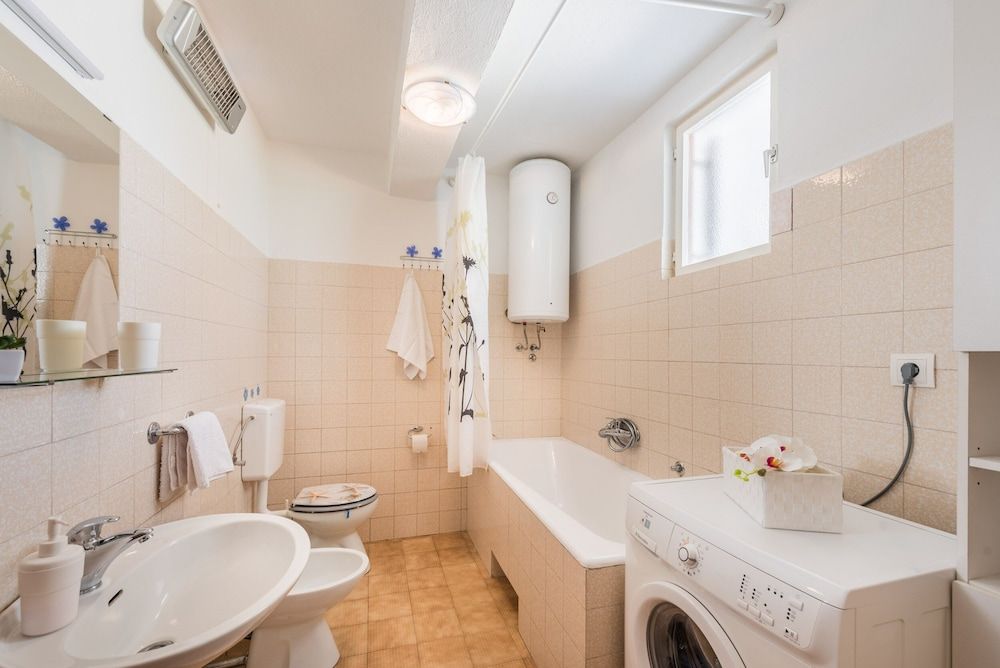 Apartment Hope Apartment (Two Bedroom Apartment with Balcony) 23