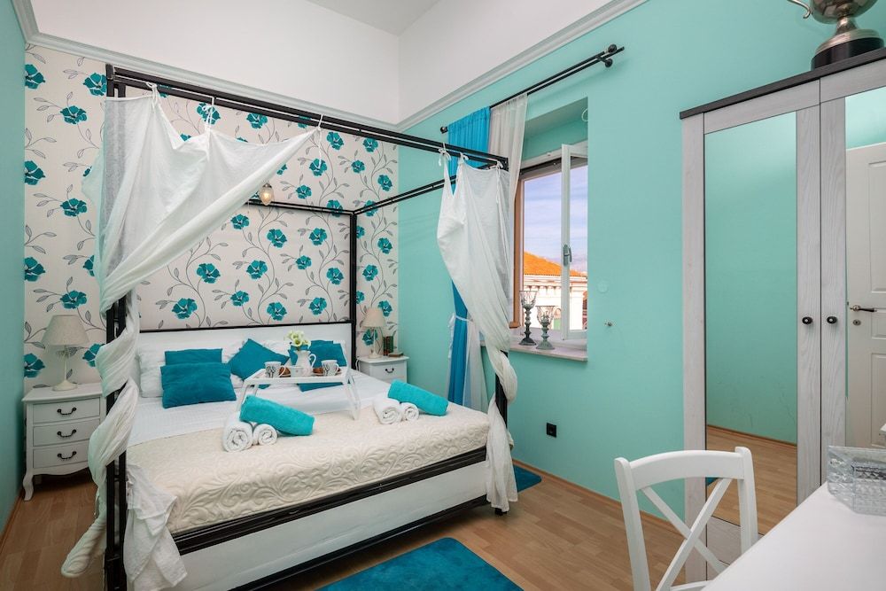 undefined Bajamonti apartment - amazing Split view 8