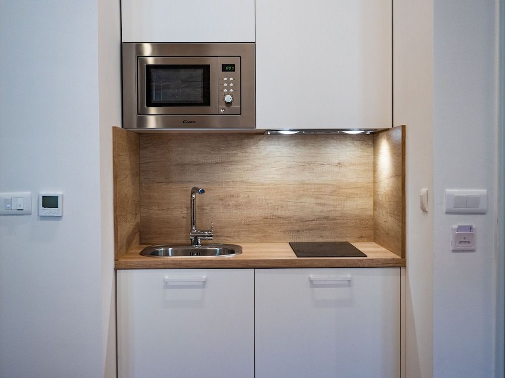 Emarconi history&luxury in Split center Deluxe Studio, 1 King Bed, Non Smoking, Kitchenette 13