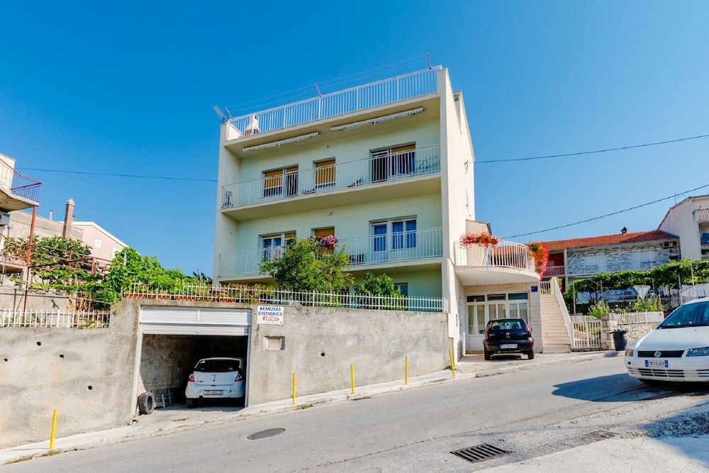 undefined Apartment Marko 6