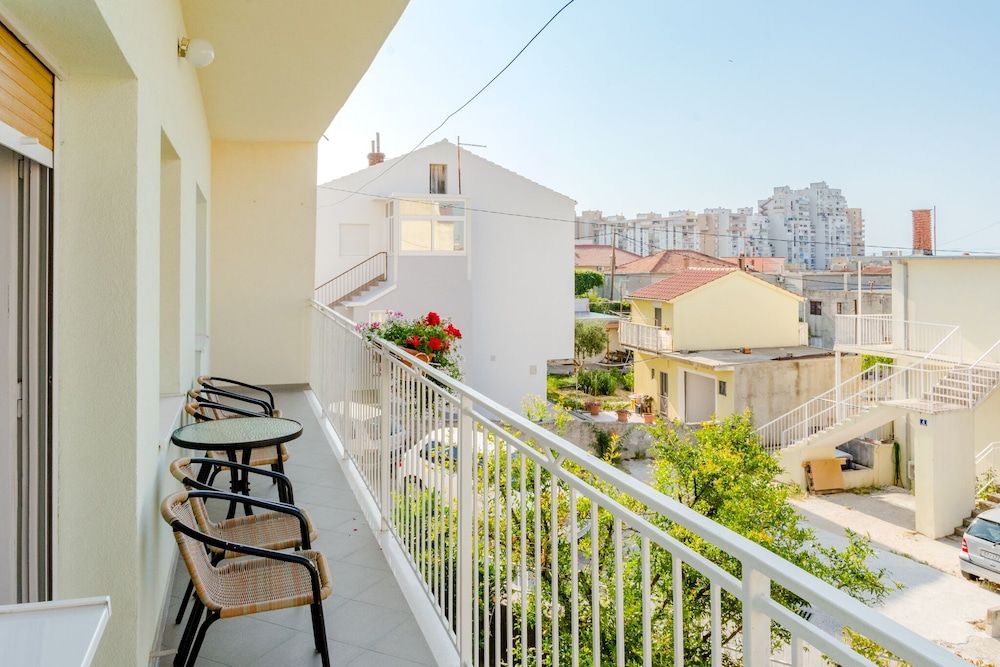 Apartment Marko Apartment (Three Bedroom Apartment with Balcony) 14