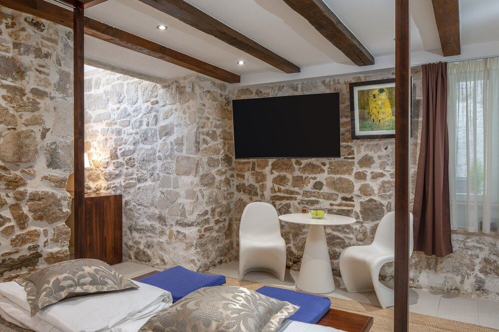undefined Luxury Spacious Studio in the Heart of Split 6